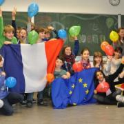 Sechstklässler der Heimschule St. Landolin mit ihren Gästen aus Barr